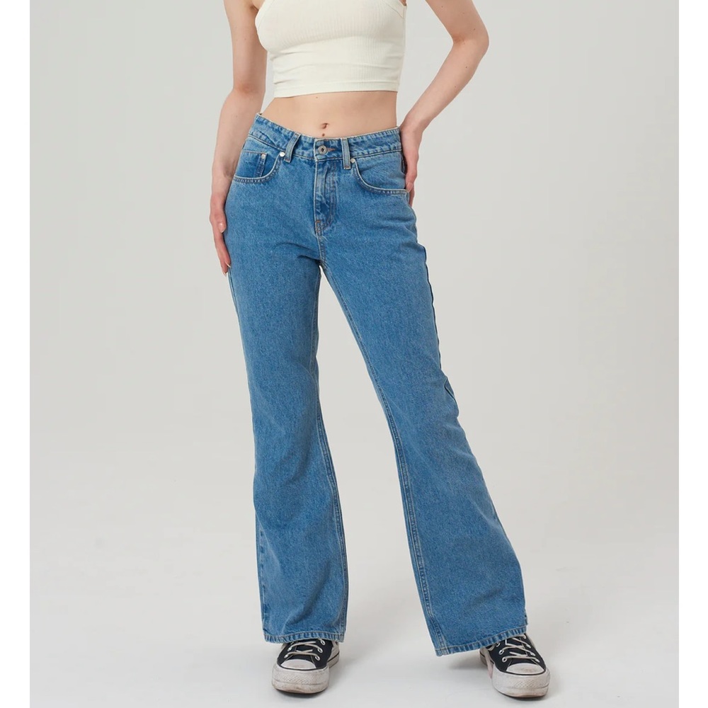 RAGGED Flared Jeans Size: 26